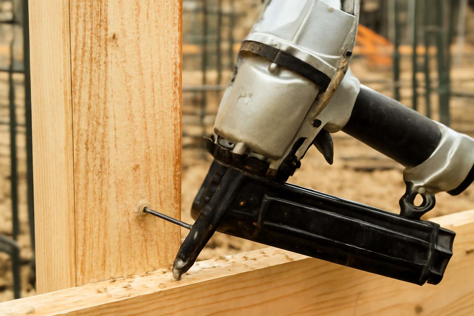 formwork nail gun